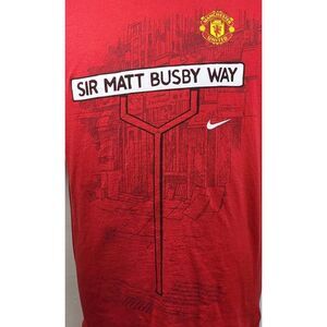 Nike Team‎ Sir Matt Busby Way Manchester United  T-shirt Mens L Red Graphic Rare